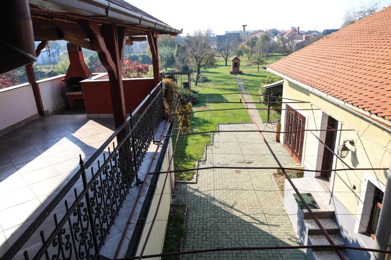 Апартаменти Apartman Kaya Джяково Екстер'єр фото
